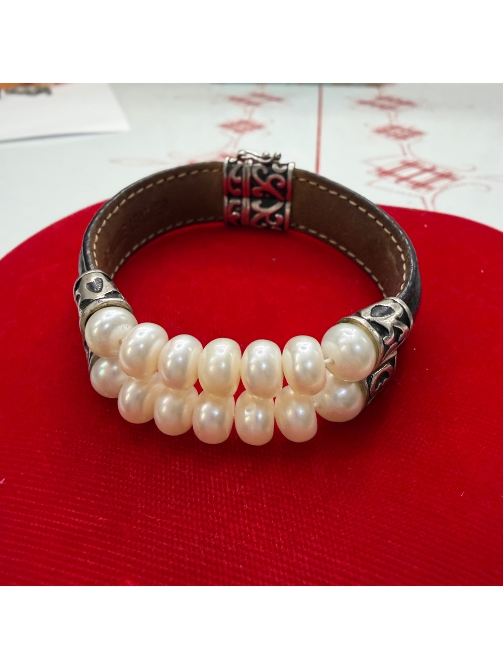Fresh water pearl leather strap with sterling accent bracelet